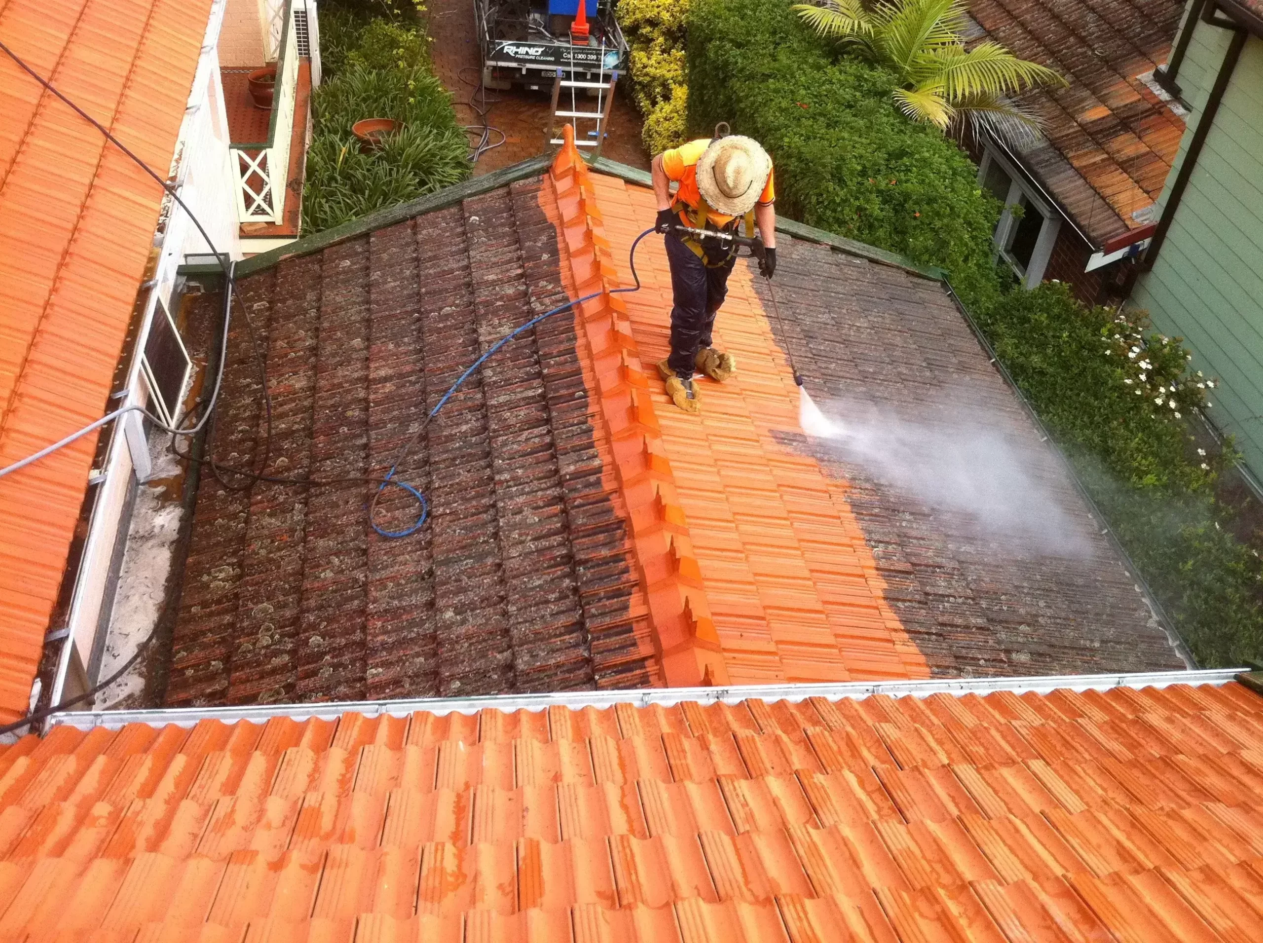 Roof Cleaning Services